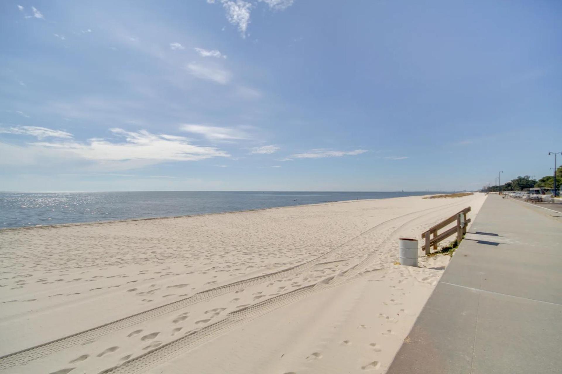 Charming Condo On The Beach/Legacy T2-1102 Гълфпорт Екстериор снимка